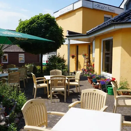 Hotel Neuses 3*