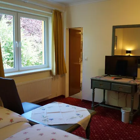 Hotel Neuses 3*