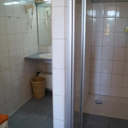 Neuses 3* קושהאבן