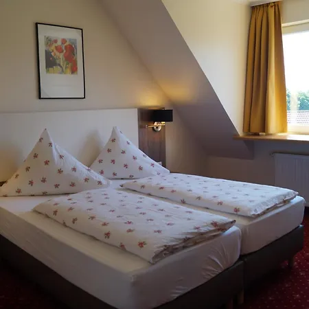 Neuses Hotel 3*