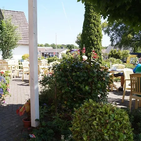 Neuses Hotel 3*