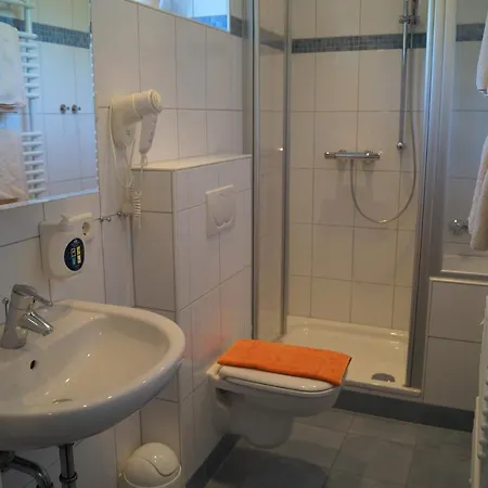 Neuses 3* קושהאבן