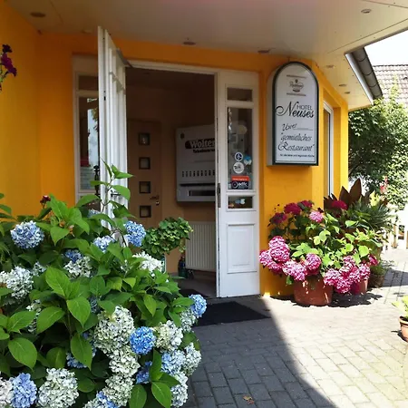 Hotel Neuses 3*