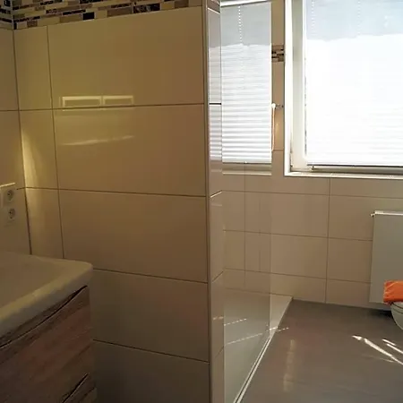 Neuses Hotell 3*