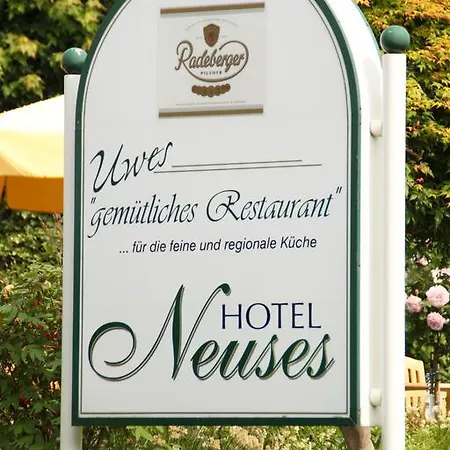 Hotel Neuses 3*