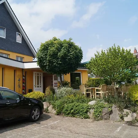 Hotel Neuses 3*